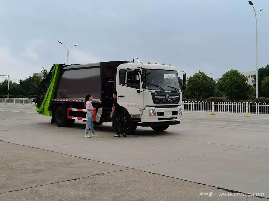 (国6)东风天锦14方压缩式垃圾车