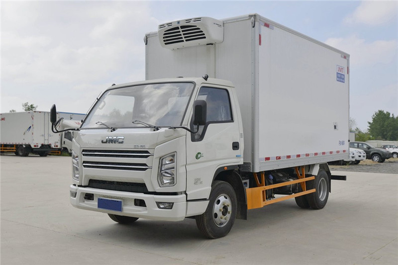 江铃新顺达 4.15米冷藏车